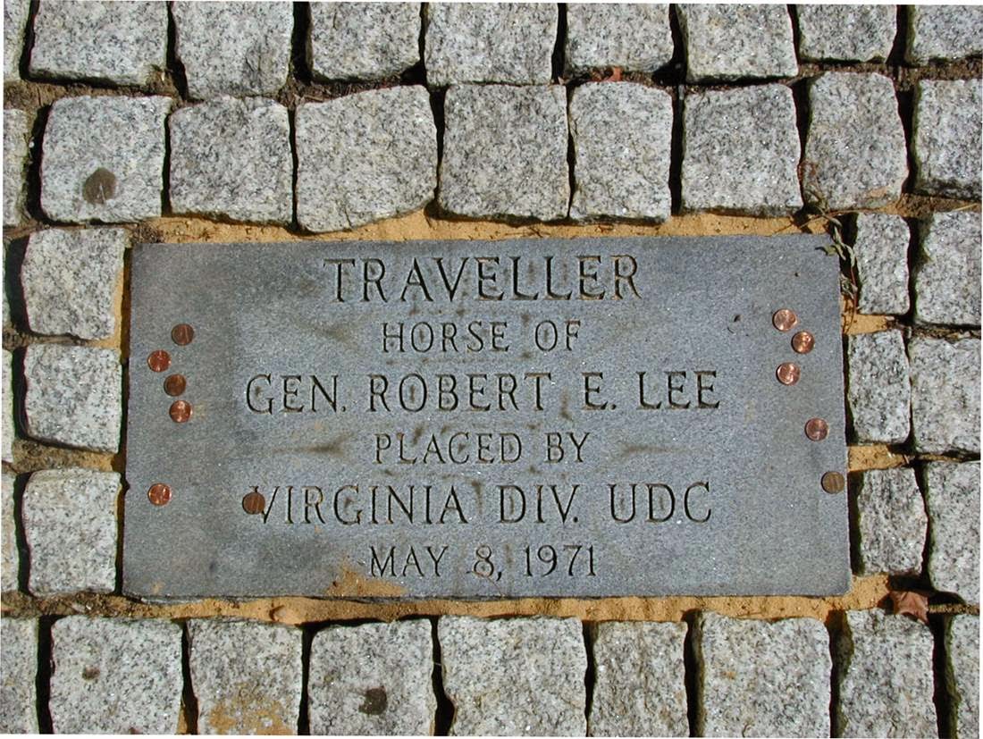 The grave of Traveller on the Washington and Lee campus.